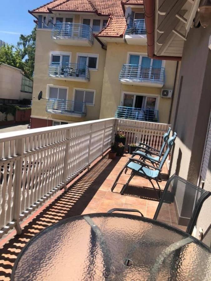 Huerkecz Apartmanhaz Hévíz Exteriér fotografie