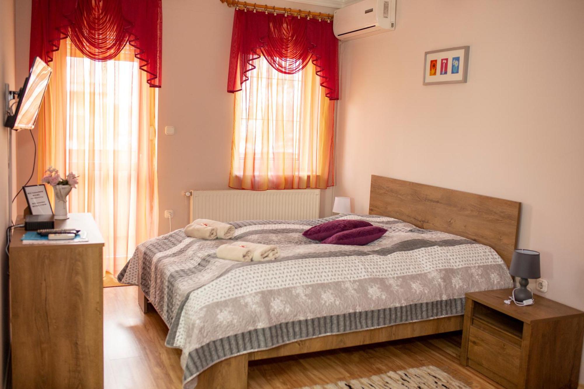 Huerkecz Apartmanhaz Hévíz Exteriér fotografie