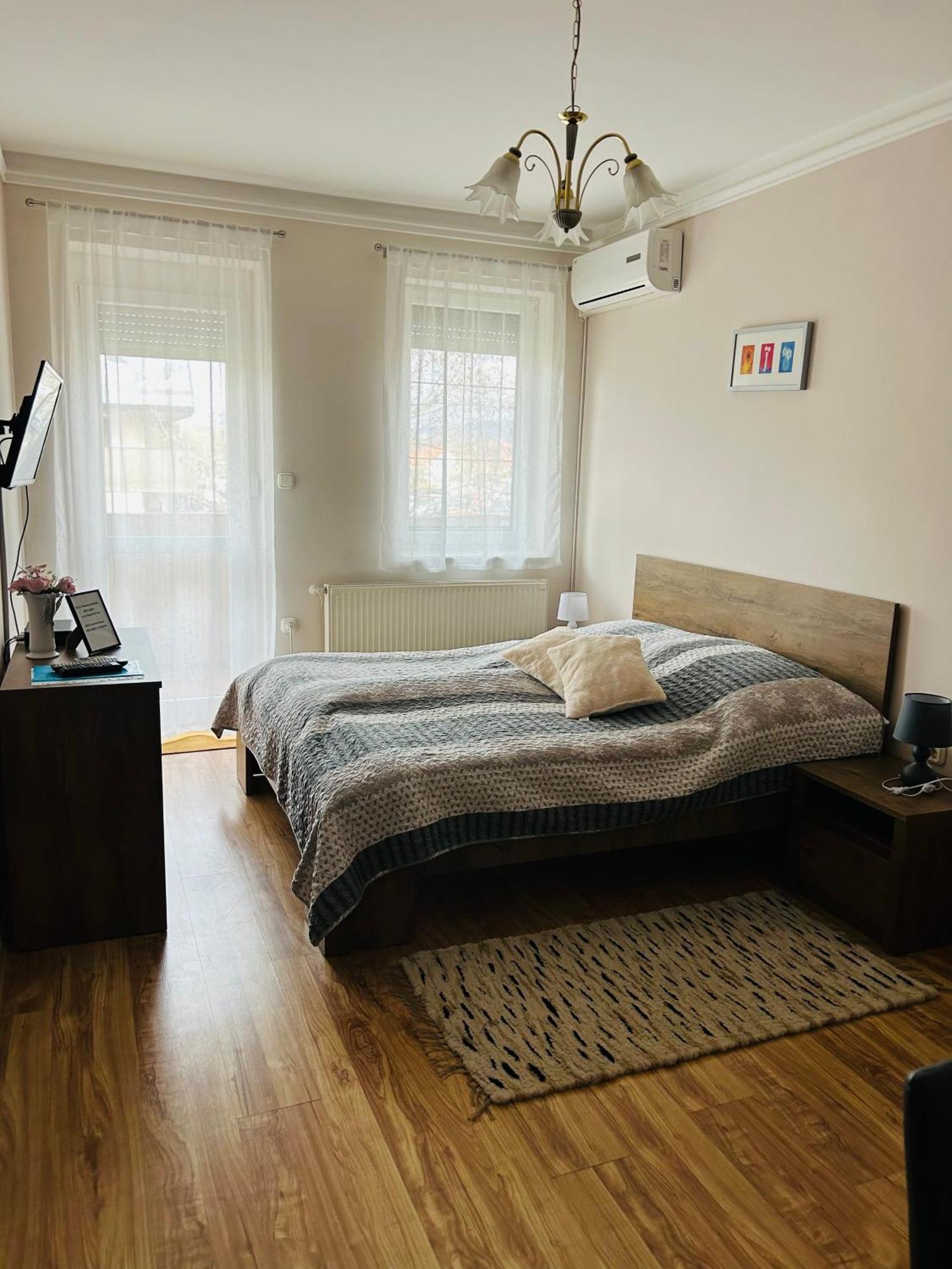 Huerkecz Apartmanhaz Hévíz Exteriér fotografie