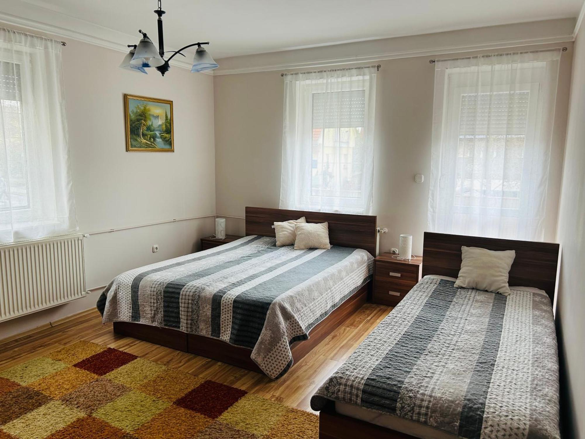Huerkecz Apartmanhaz Hévíz Exteriér fotografie